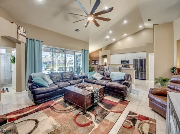 14008 Shimmering Lake Ct, Fort Myers, FL 33907