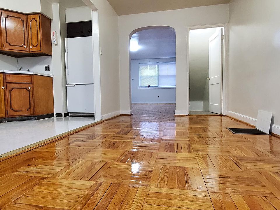 1st image of 2607 McKean St