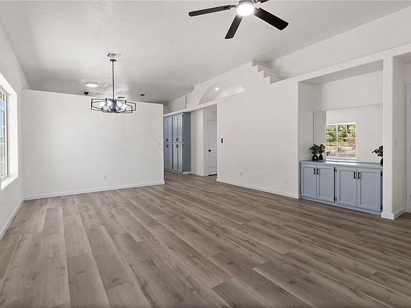 3rd image of 7772 E Sugarloaf Street