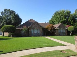 3900 Fawn Dr, Denton, TX 76208