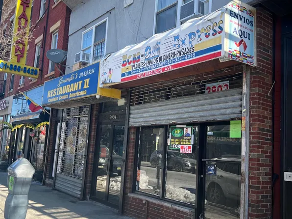 2902 Bergenline Avenue image 1 of 1