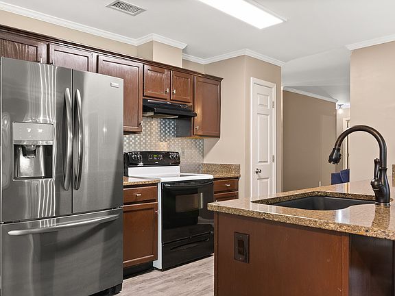 4th image of 7172 Somerset Farms Dr