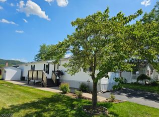 10 Clover Lane, White Twp., NJ 07823