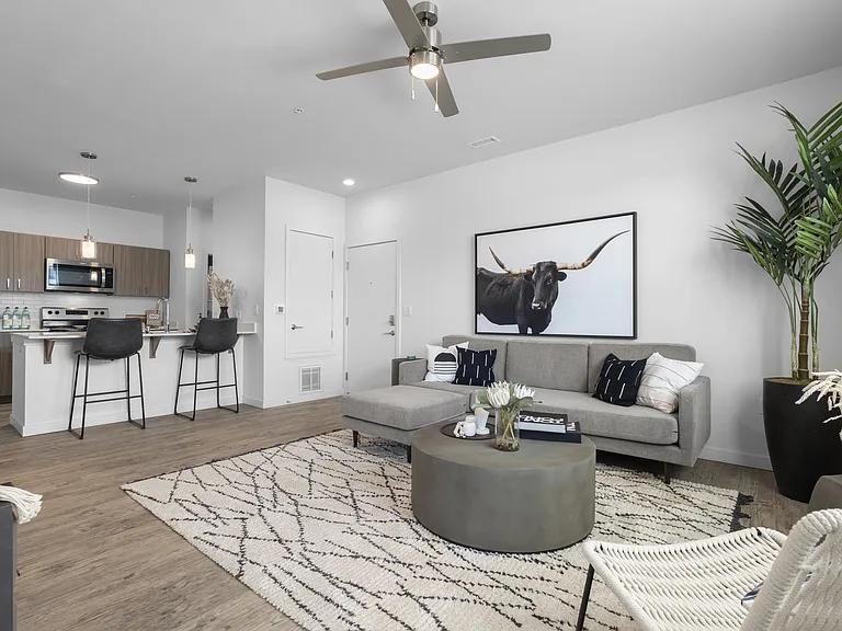 Cielo Luxury Living Apartments — Photo 10
