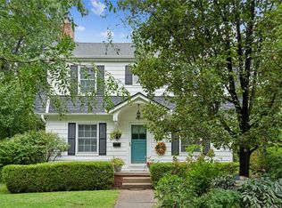 930 37th St, Des Moines, IA 50312