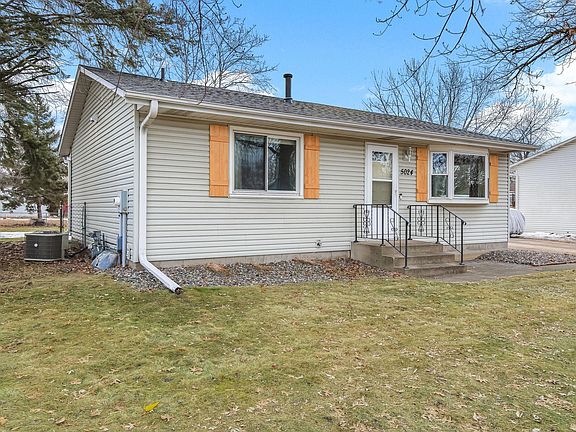 2nd image of 5024 Campanaro Ln