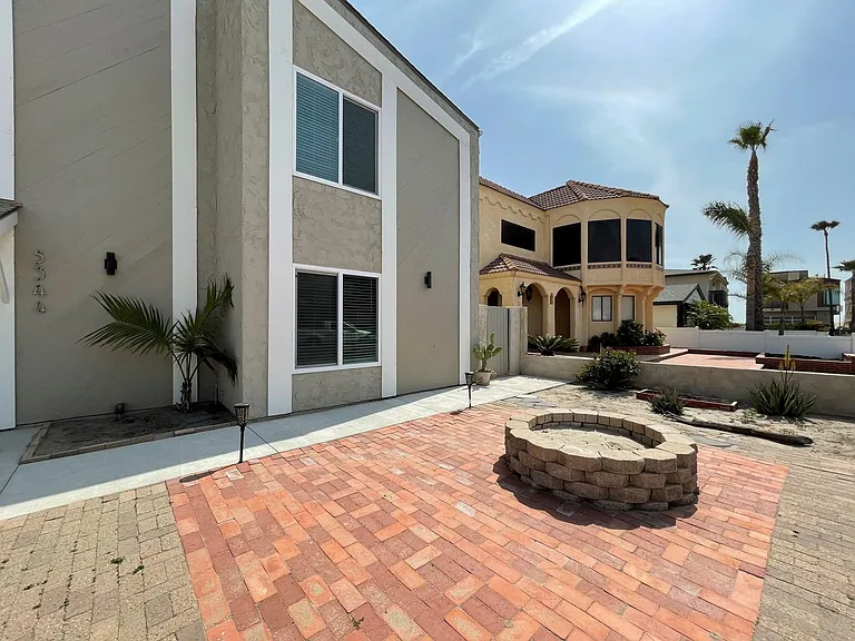 5344 Beachcomber St — Photo 32