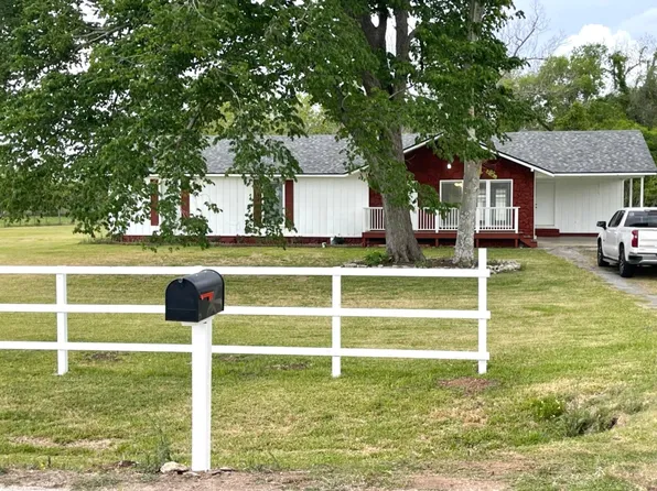 335 Carroll Rd, Richmond, TX 77469