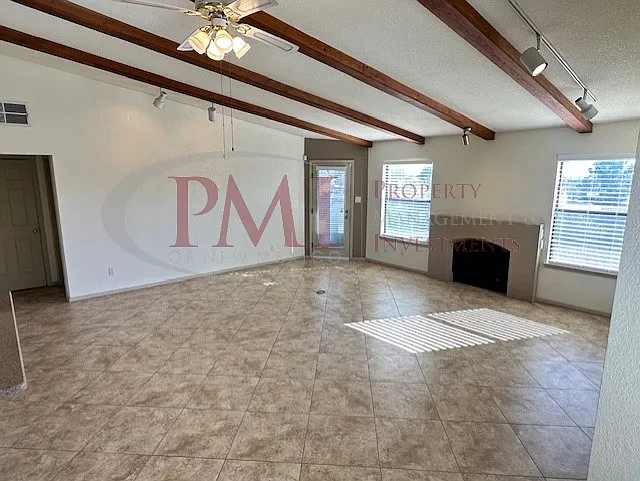 2213 Laramie Dr — Photo 4