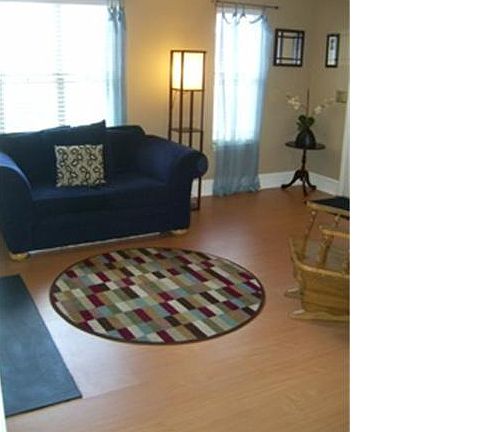 3rd image of 7300 Meadow Glen Dr #701