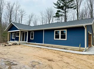 225 N Bear Lake Rd, Muskegon, MI 49445