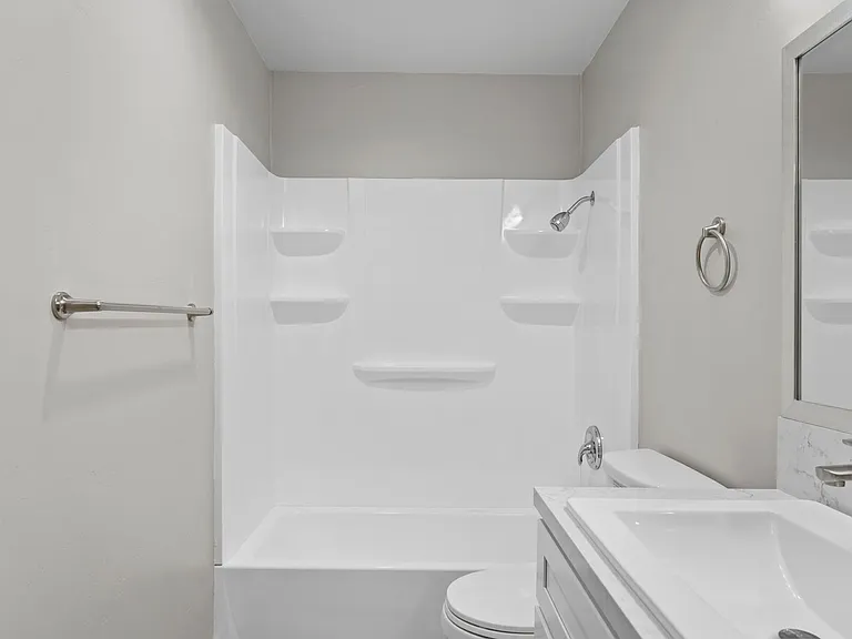 Point Loma Bay Apartments | Coastal Living Near the Beach — Photo 92