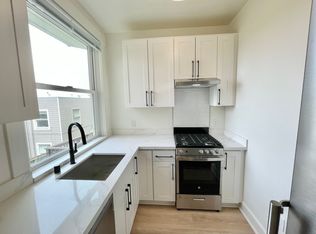 310 Parnassus Ave APT 10, San Francisco, CA 94117