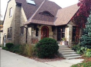 2731 N 71st St, Milwaukee, WI 53210