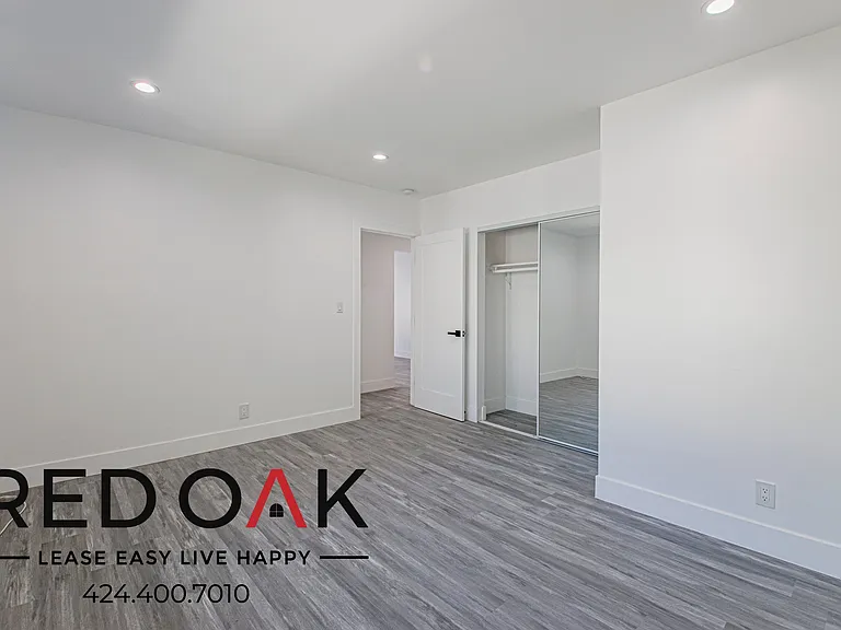 1350 N Fuller Ave #9 — Photo 24