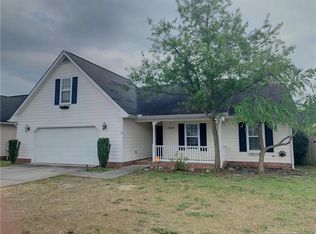 1423 Oldstead Dr, Fayetteville, NC 28306