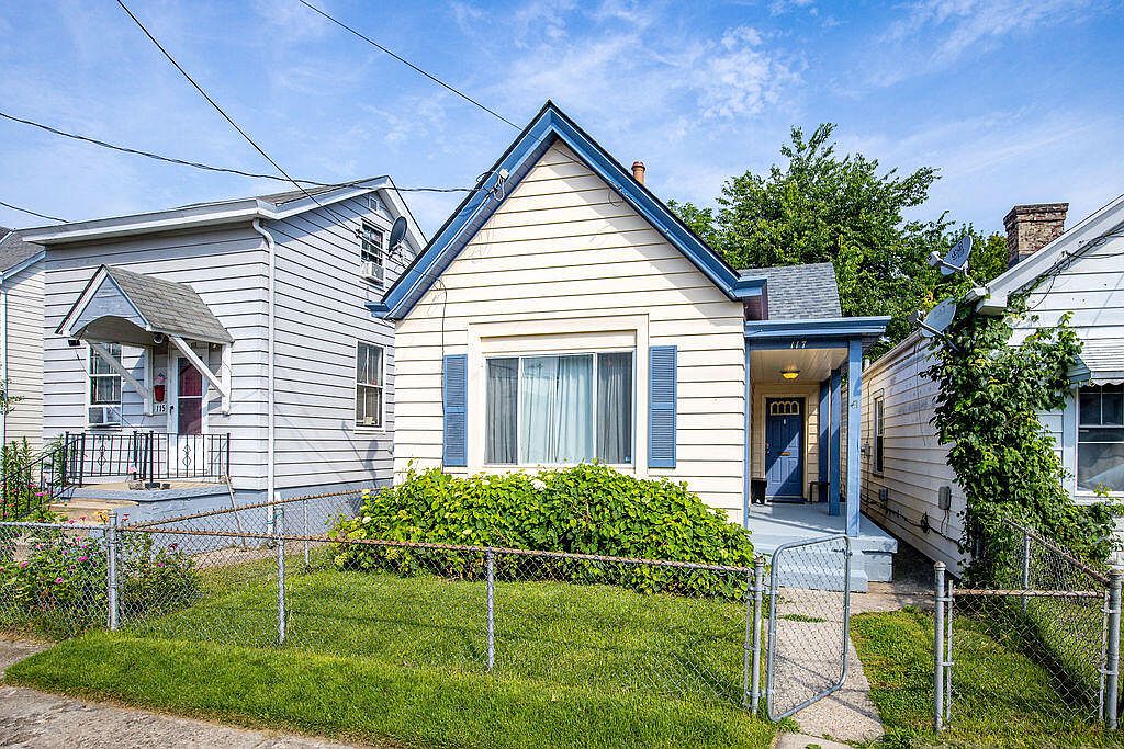 Primary listing photo