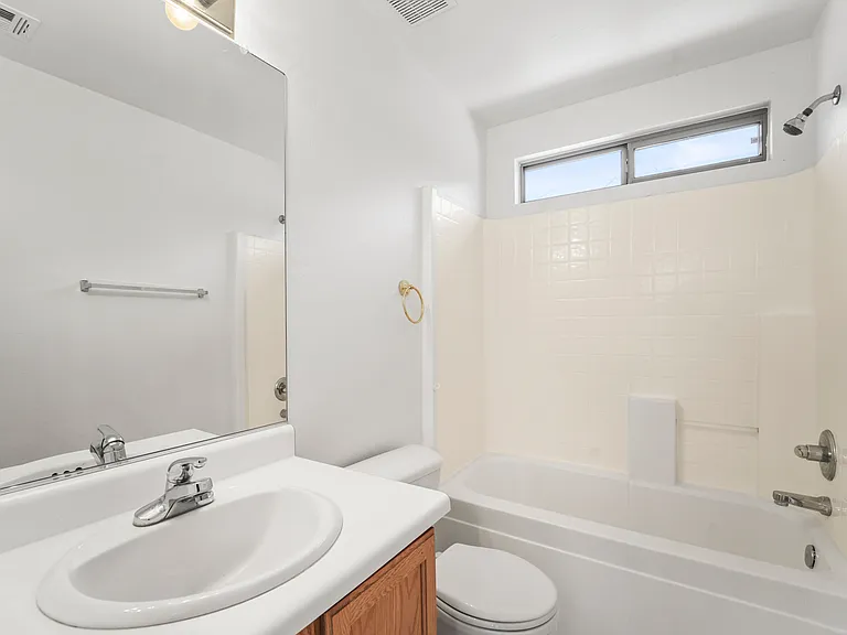 14929 W Port Au Prince Ln — Photo 14