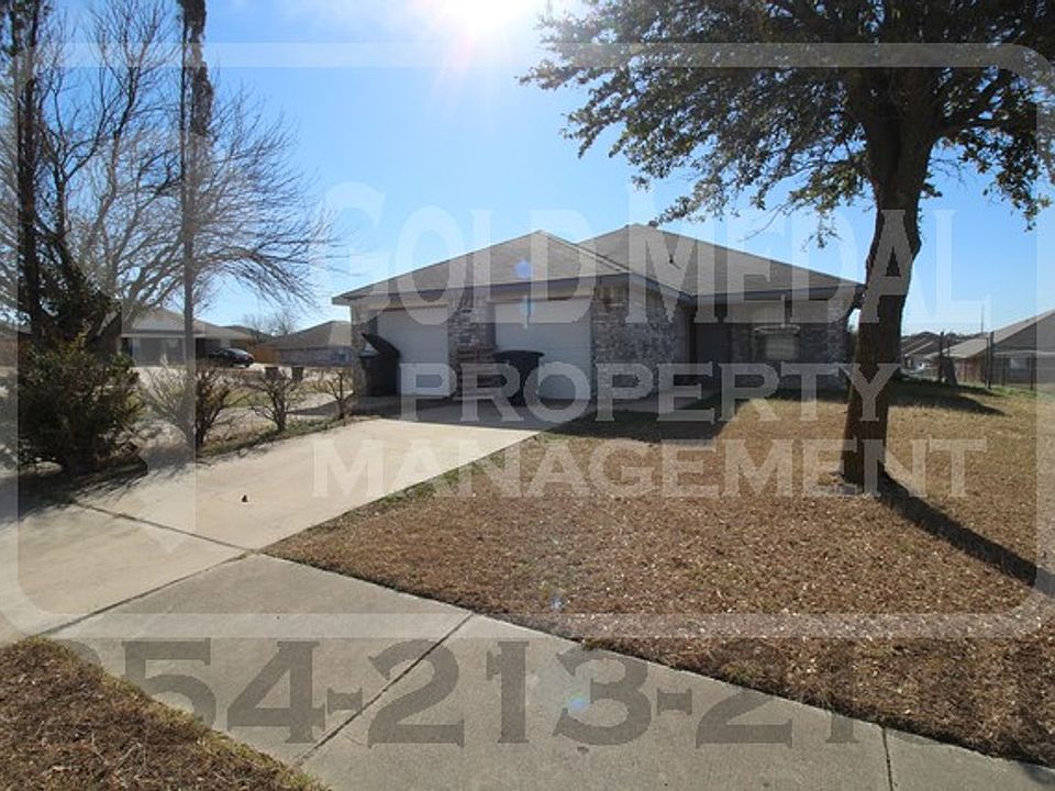 1st image of 2600 Lucille Dr #B
