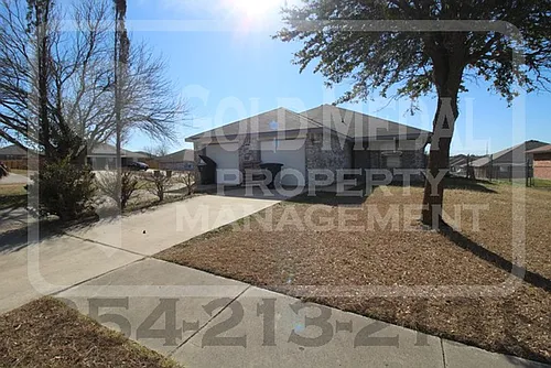 2600 Lucille Dr Photo 1