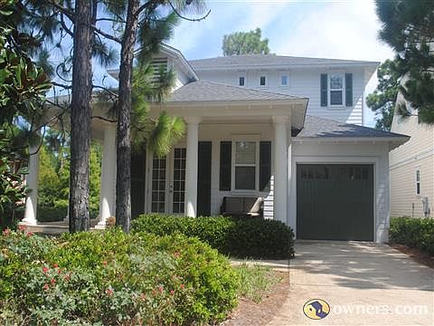 3 Bedroom 3.5 Bath with Garage