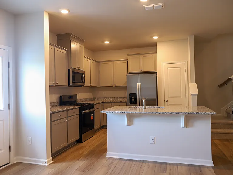 1606 Eckert Ln — Photo 14