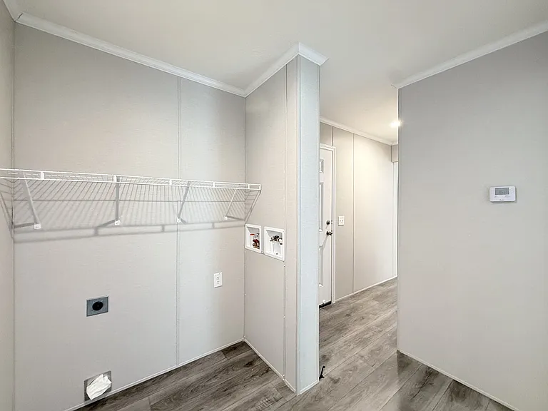 29800 Guilford Cir #256 — Photo 17