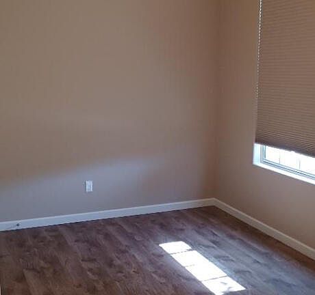 3rd image of 17729 W WOODROW Lane
