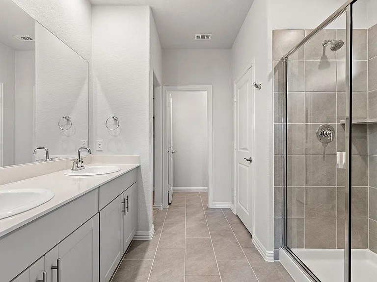 304 Scenic Point Dr — Photo 11