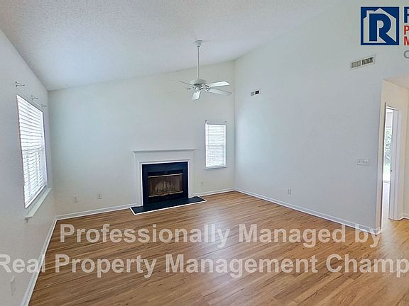 3rd image of 2311 Sapling Cir