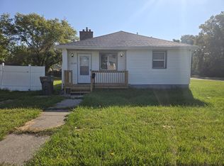 4543 Harriet St, Inkster, MI 48141
