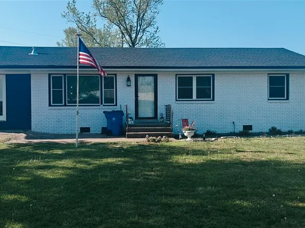 703 Riverside Dr, Glasgow, KY 42141