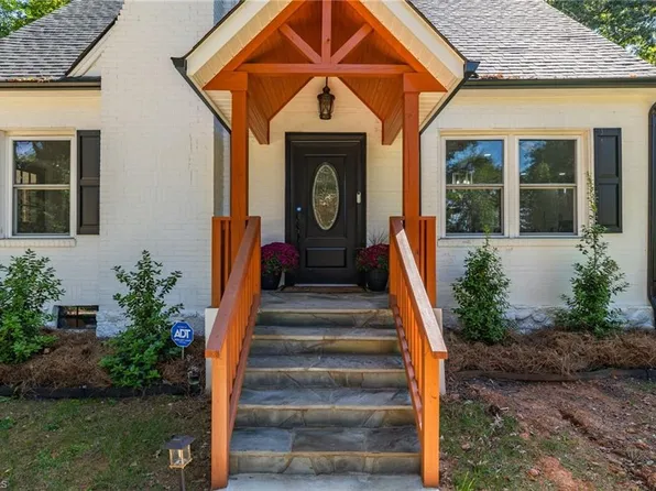 3815 W Market St, Greensboro, NC 27407