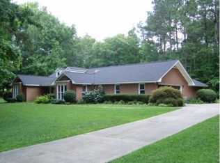 2104 White Oak Ln, Auburn, AL 36830