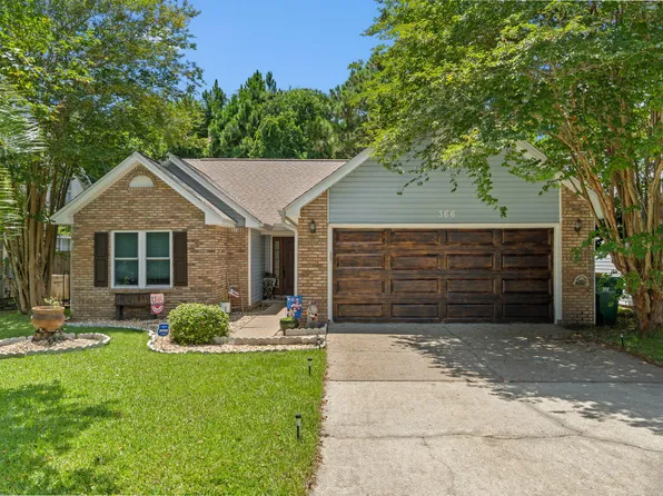 366 Brookwood Boulevard, Mary Esther, FL 32569
