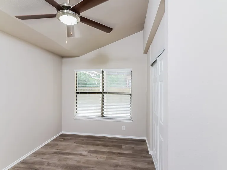 9710 Spring Harvest — Photo 12