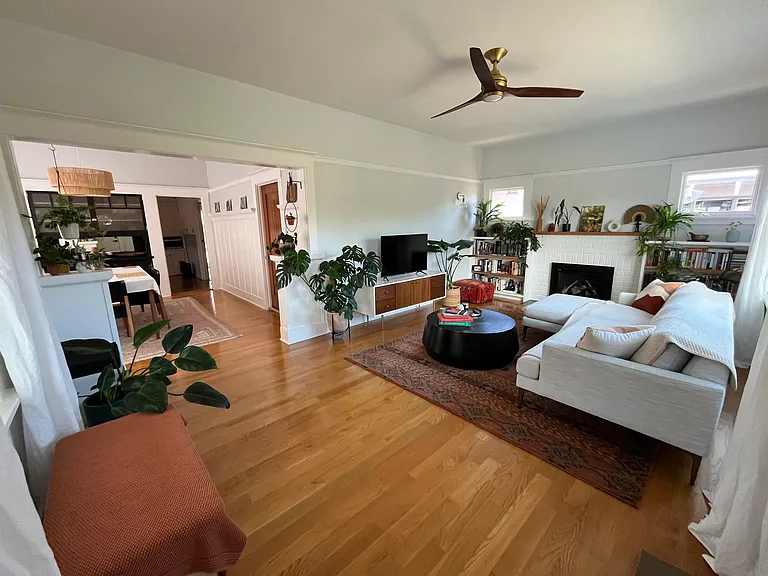 1514 Pine St — Photo 7