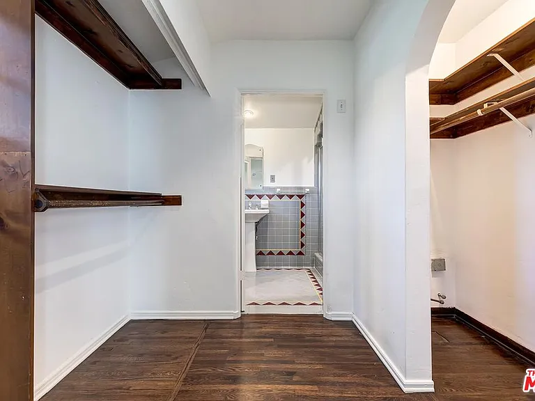 1304 San Vicente Blvd — Photo 17