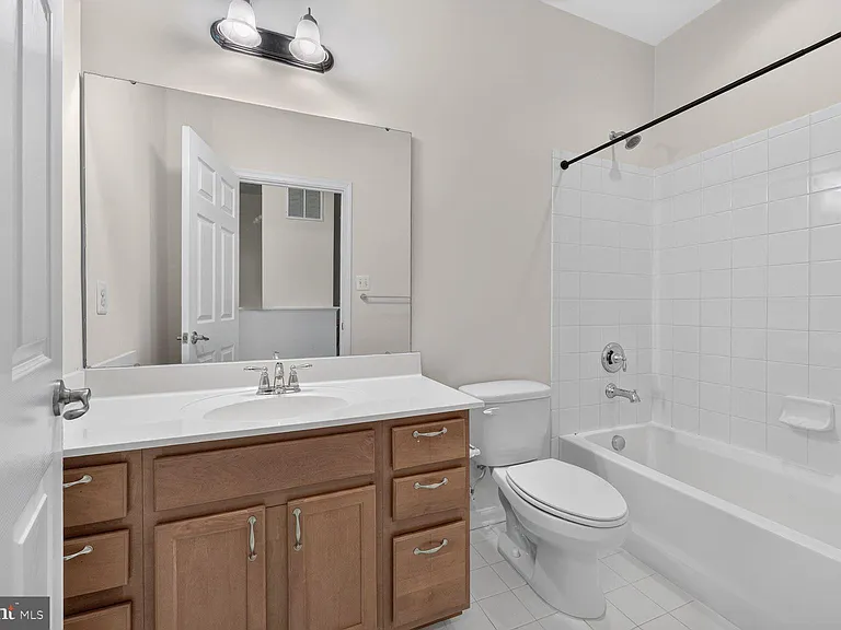 2293 Merseyside Dr — Photo 21