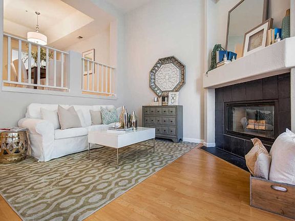 5th image of 903 Emerald Bay Ln #31