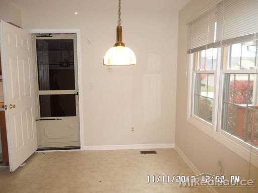 4th image of 23556 Suttons Bay Dr