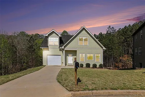 3185 Tackett Rd Photo 1