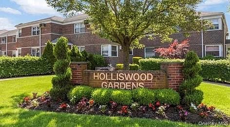 1st image of 196-08 Pompeii Avenue #1B