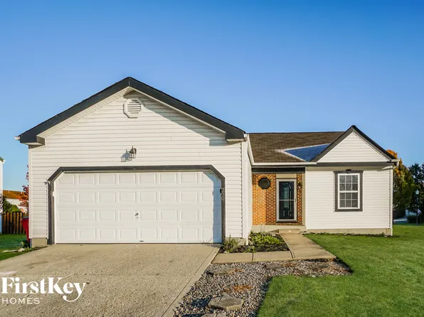 230 Monarch Dr, Pataskala, OH 43062