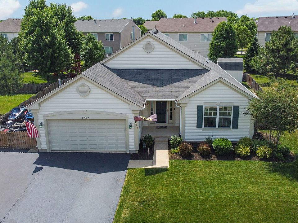 1st image of 1753 Newport Ln