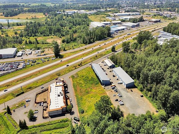 5th image of 5400 Barrett Road