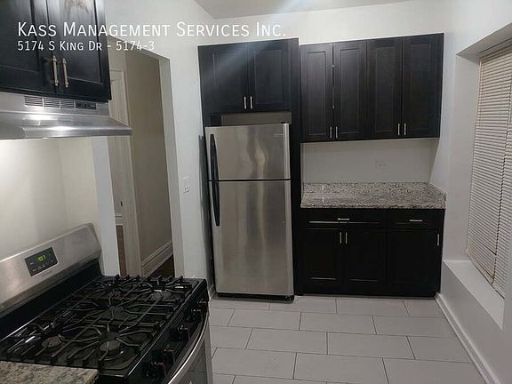 3rd image of 5162 S King Dr #5174-3