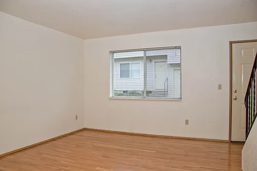 Floor plan 4748-4