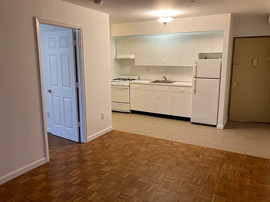 Rented by 18 REALTY | media 1