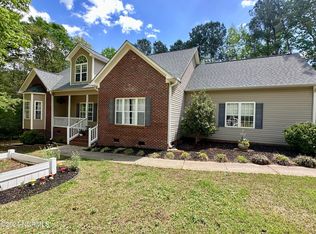 232 Albemarle Dr, Clayton, NC 27527
